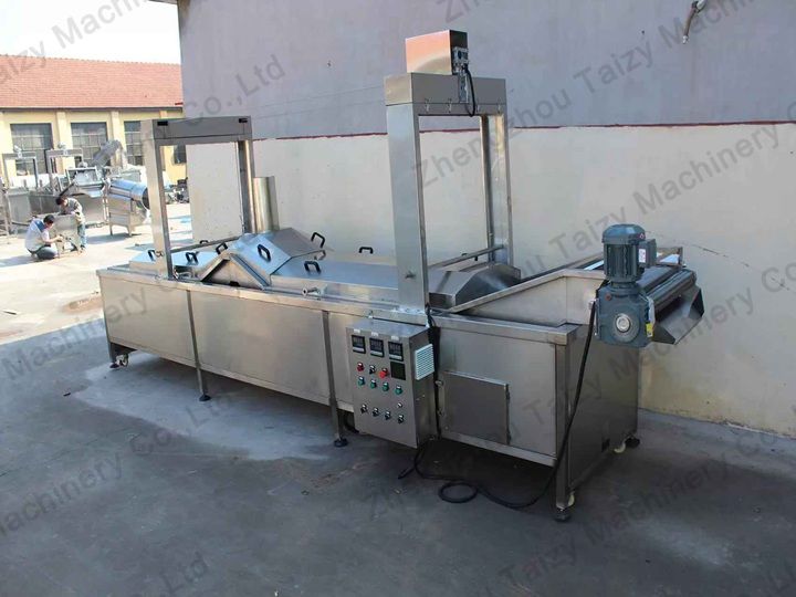 Continuous frying machine of taizy