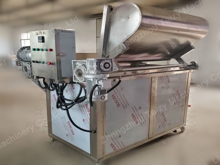 Onion ring frying machine in pakistan with automatic feeding hopper